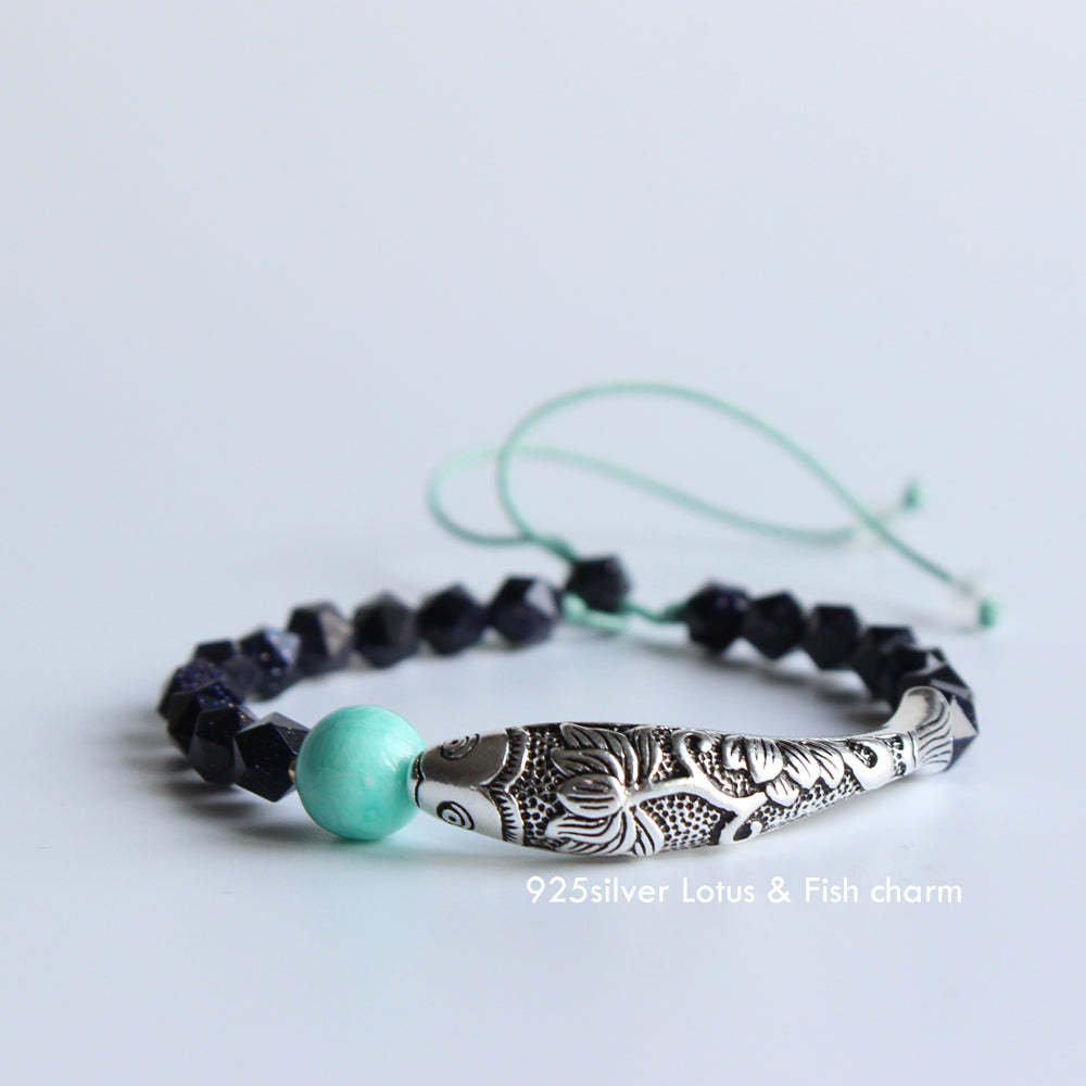 Buddhist Handcrafted Nature Sandalwood Dream Bracelet with Lucky Fish Charm (Ocean Blue Sandstone)