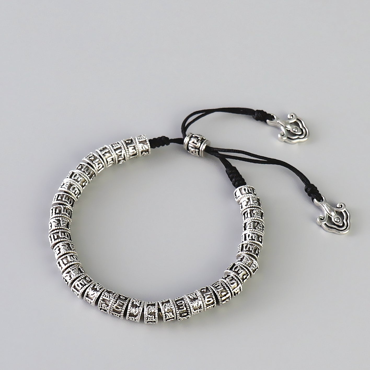 Buddhist Handcrafted Nature Sandalwood Amulet Bracelet for "Love & Authenticity" - 6 True Words Mantra made of Antiqued Natural Metal Alloy