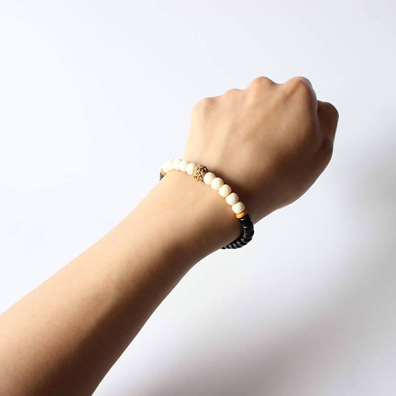 Buddhist Handcrafted Nature Sandalwood Bracelet for "Peace & Calmness" (made with Coco Nut Shell & Rudraksha Seeds)