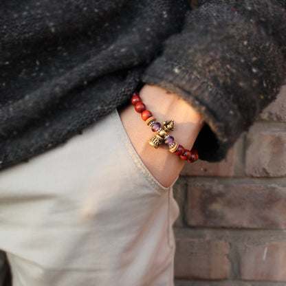 Buddhist Handcrafted Nature Sandalwood Bracelet for "Benevolence & Bold" with Vajra Strength Charm