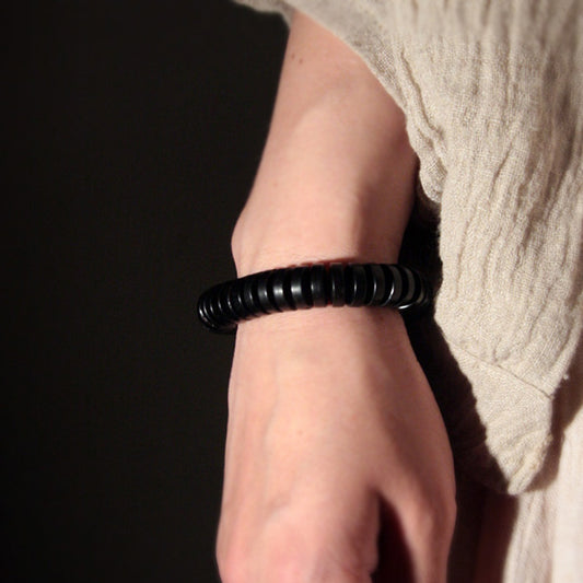 Buddhist Handcrafted Nature Sandalwood Bracelet Stillness Bracelet (Organic Coco Nut Shell)