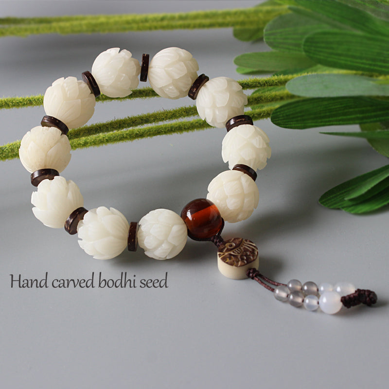 Buddhist Handcrafted Nature Sandalwood White Lotus Bracelet (Bodhi Ivory  Seed)