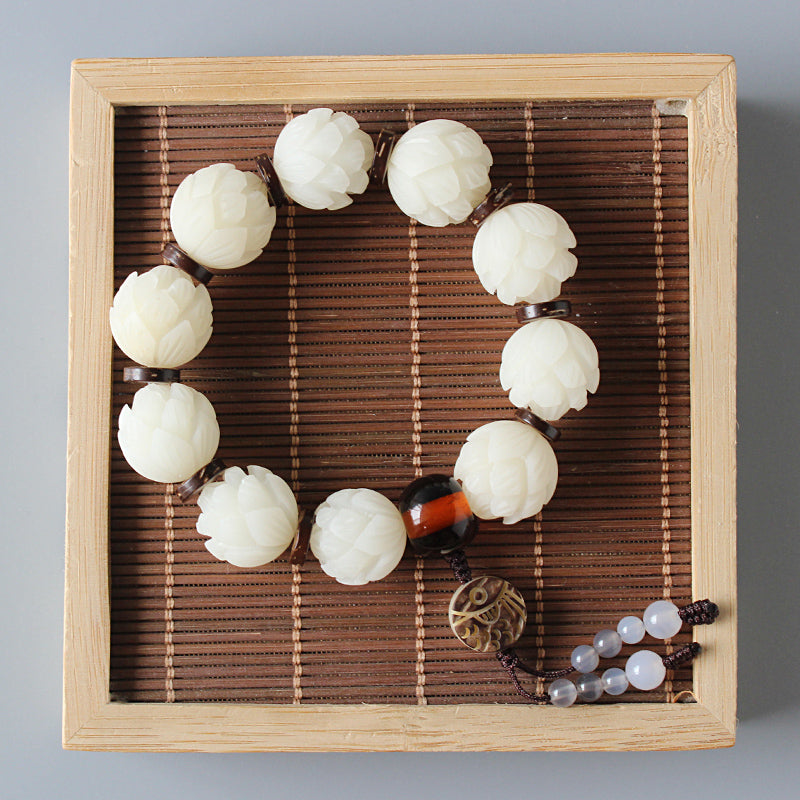Buddhist Handcrafted Nature Sandalwood White Lotus Bracelet (Bodhi Ivory  Seed)