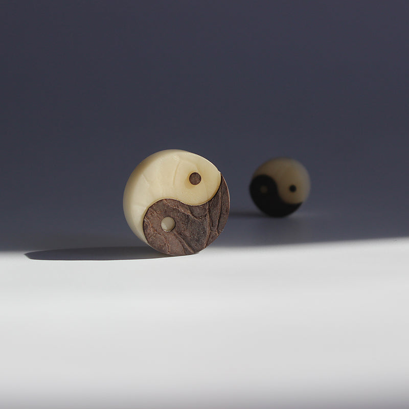 Yinyang Pendant (Tagua Nut)