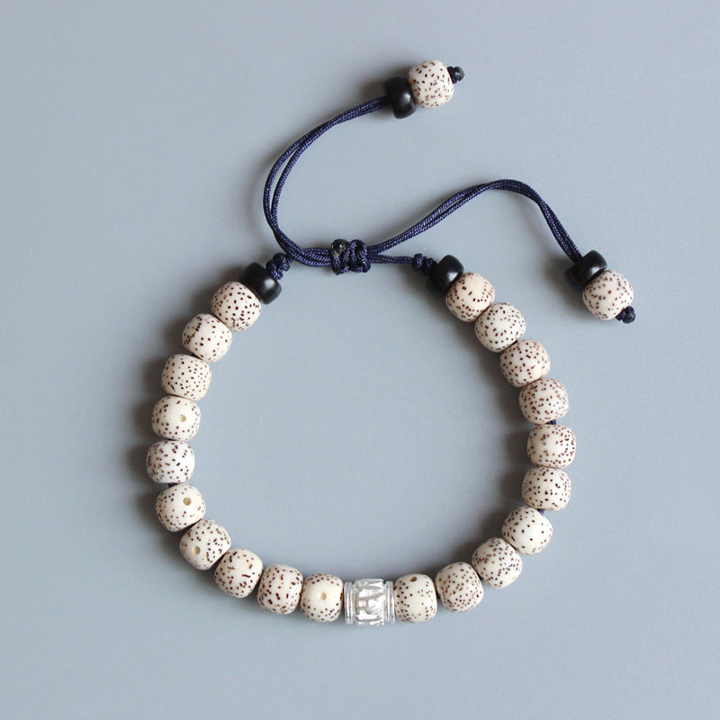 Buddhist Handcrafted Nature Sandalwood Bracelet for Fortune Charm (Moon-Star Beads & Bodhi Seeds)