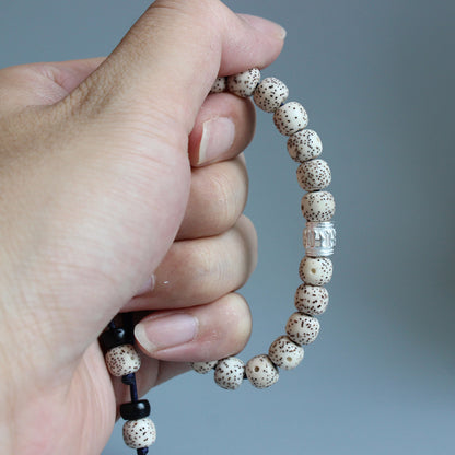 Buddhist Handcrafted Nature Sandalwood Bracelet for Fortune Charm (Moon-Star Beads & Bodhi Seeds)