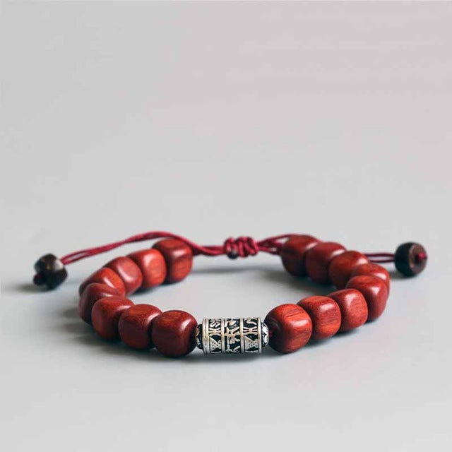Buddhist Handcrafted Nature Sandalwood Bracelet for "Will Power & Confidence" with Om Mani Padme Hum Charm