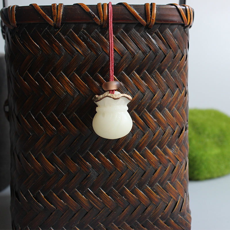 Lucky Bag Pendant (White Bodhi Seed)