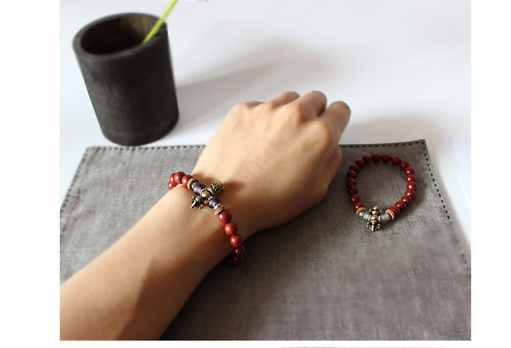 Buddhist Handcrafted Nature Sandalwood Bracelet for "Benevolence & Bold" with Vajra Strength Charm