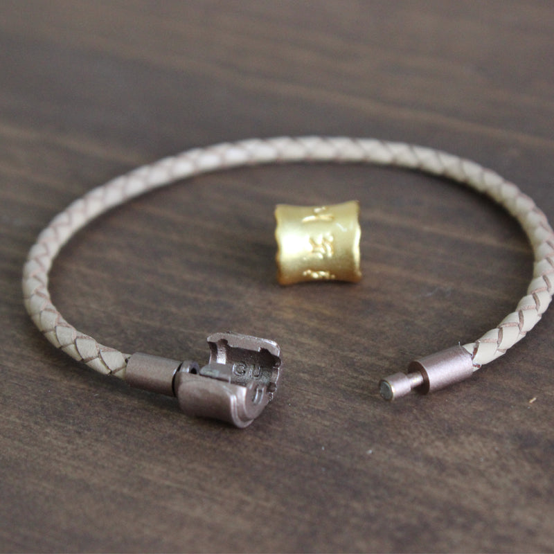 Tibetan Lucky Mantra Bangle (Leather and Silver)