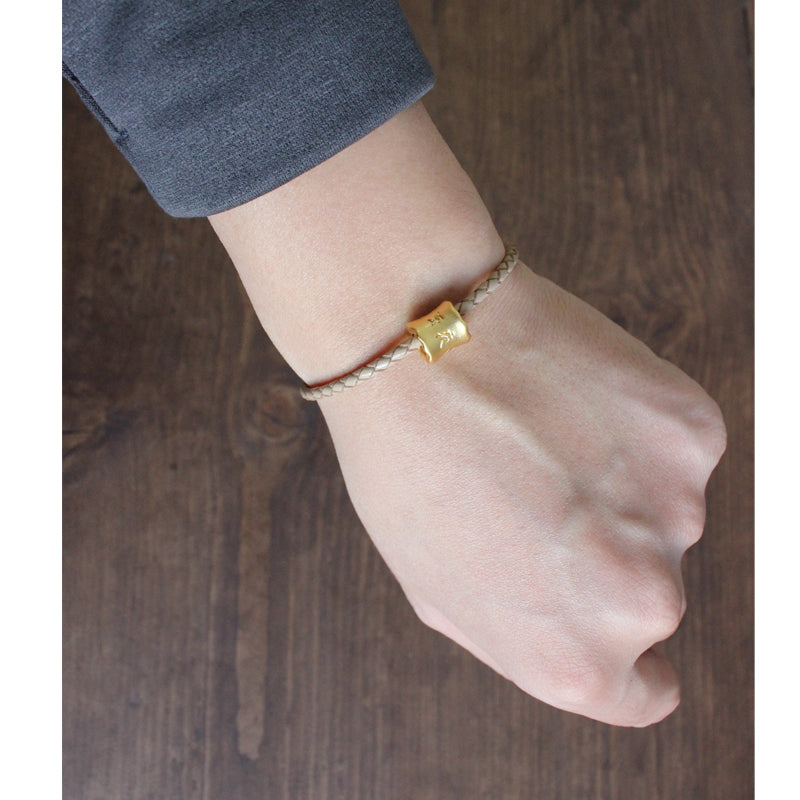 Tibetan Lucky Mantra Bangle (Leather and Silver)