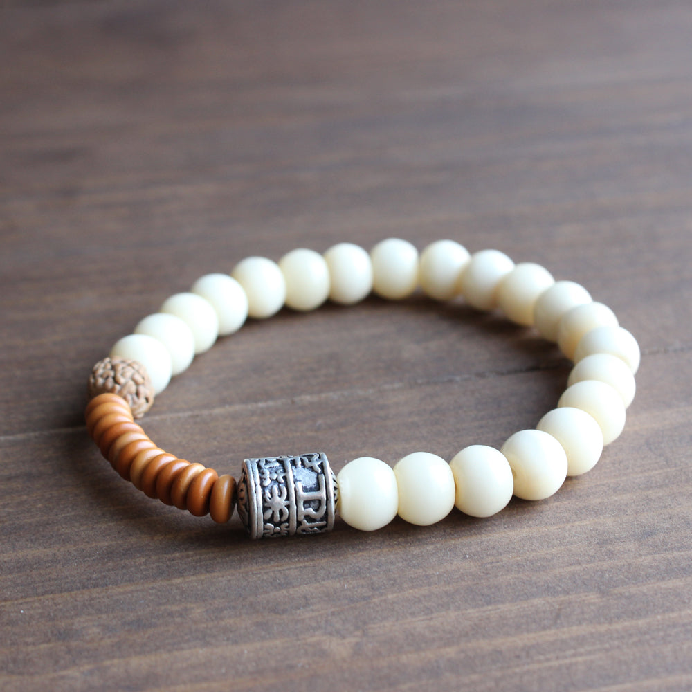 Buddhist Handcrafted Nature Sandalwood Tradition Bracelet (Tagua Nut)