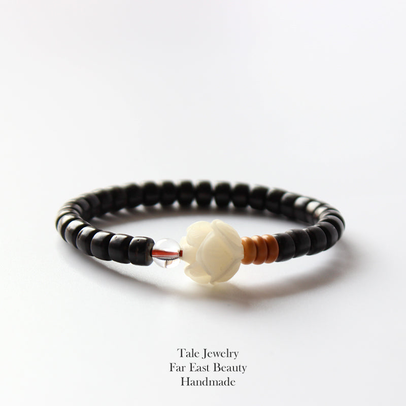 Buddhist Handcrafted Nature Sandalwood Enlightenment Bracelet with Rose Charm (Bodhi Ivory Seeds)