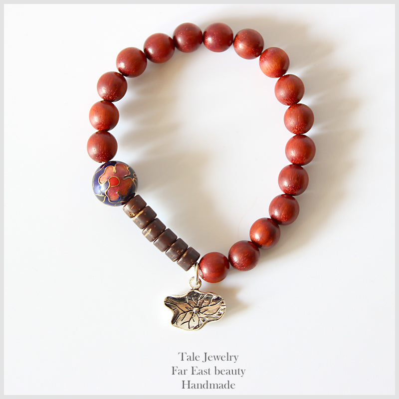 Buddhist Handcrafted Nature Sandalwood Composure Bracelet with Lotus Leaf Charm (Red Sandalwood)
